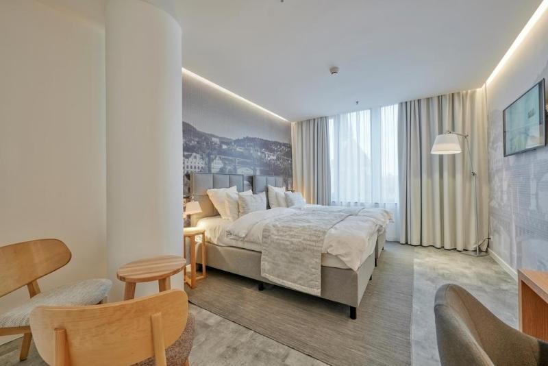 Отель Mamaison Downtown 4*